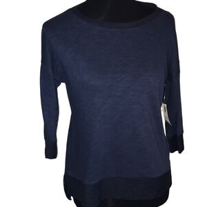 Old Navy Junior XL or Women’s M blue short sleeve